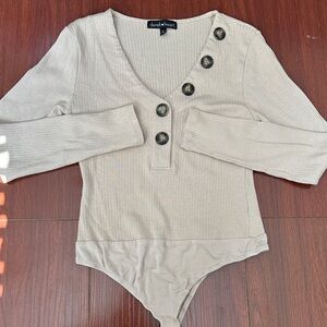 Derek Heart Beige Button-Accent Bodysuit